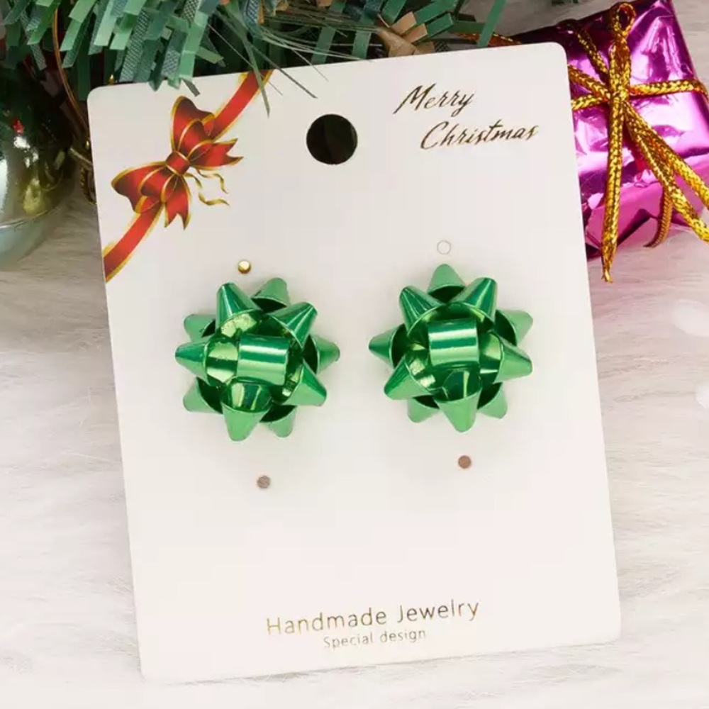 Green bow earrings